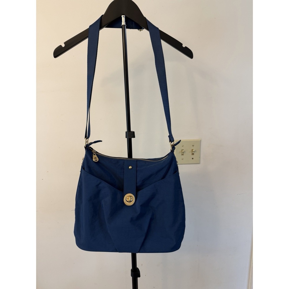 Baggallini Crossbody/Shoulder Bag Navy Blue Light Weight Nylon Bag Boho